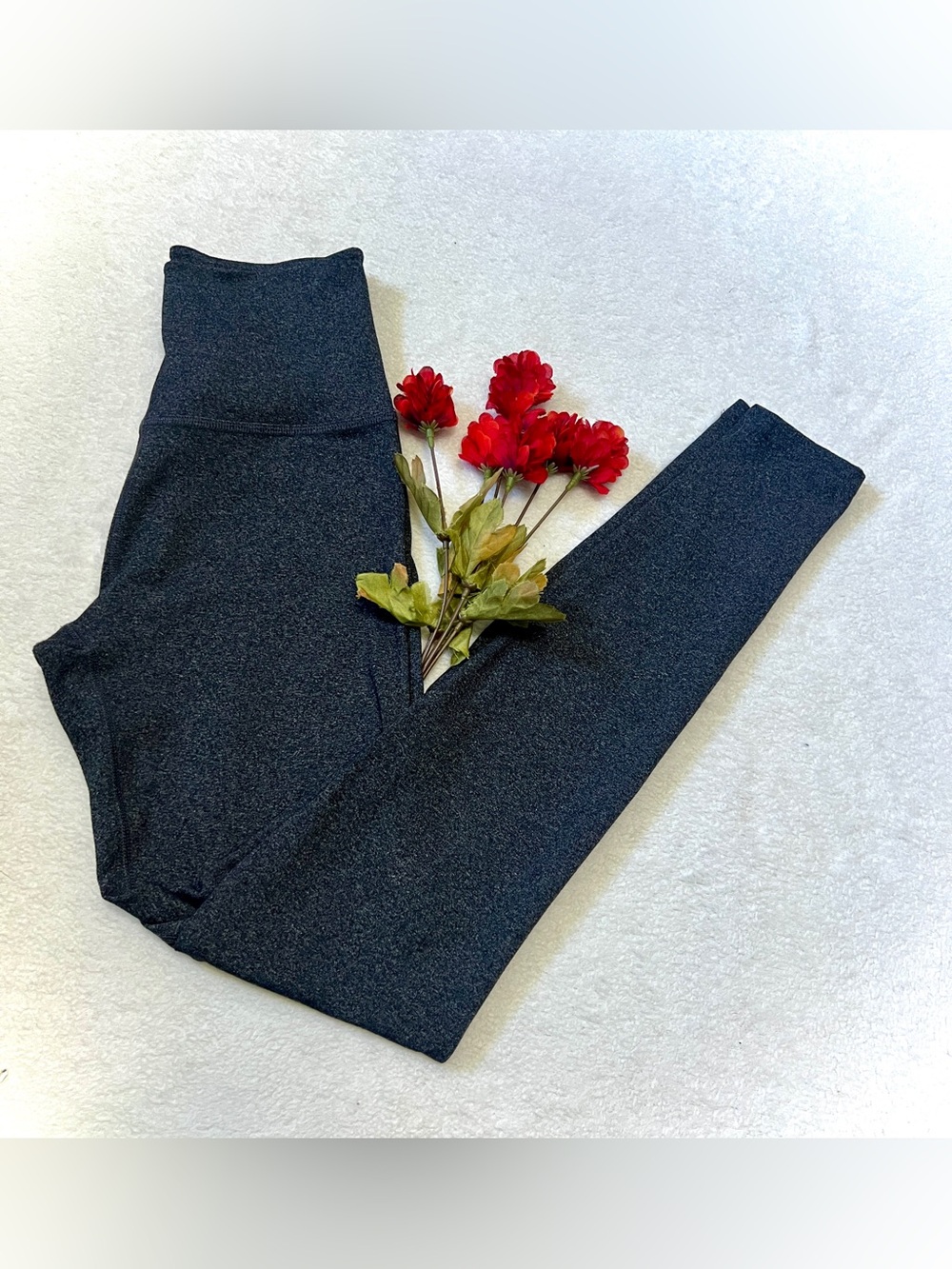 Beyond Yoga Charcoal High Rise Leggings - Medium